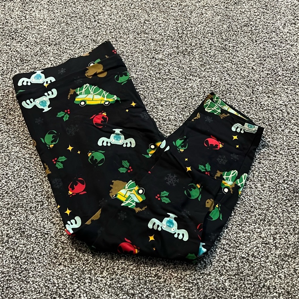 Torrid National Lampoon’s Christmas Vacation Leggings